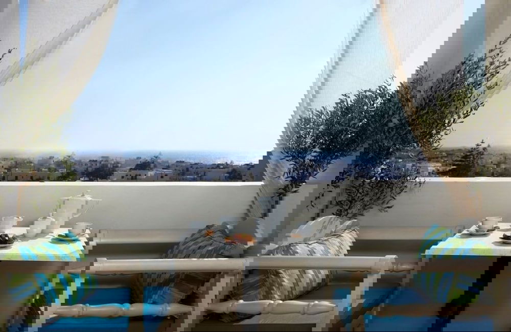 099867f9_z