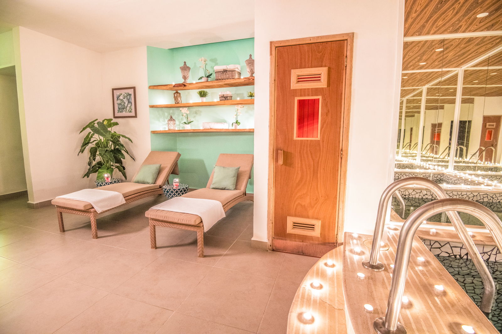 Wyndham-Alltra-Playa-del-Carmen-Aura-Spa-Hydrotherapy-2