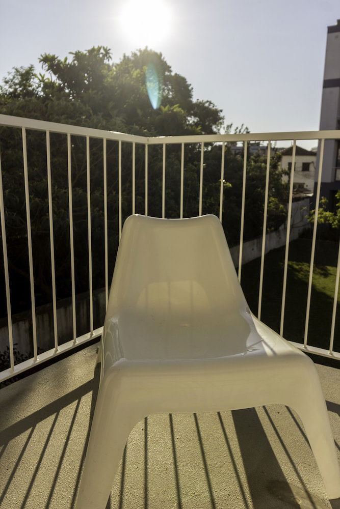 Hotel Guest H4U Bonjardim Pop Art City Center