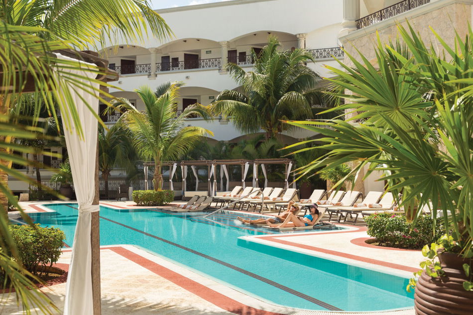 Hilton Playa del Carmen, an All-Inclusive Adult Only Resort Outdoor Pool
