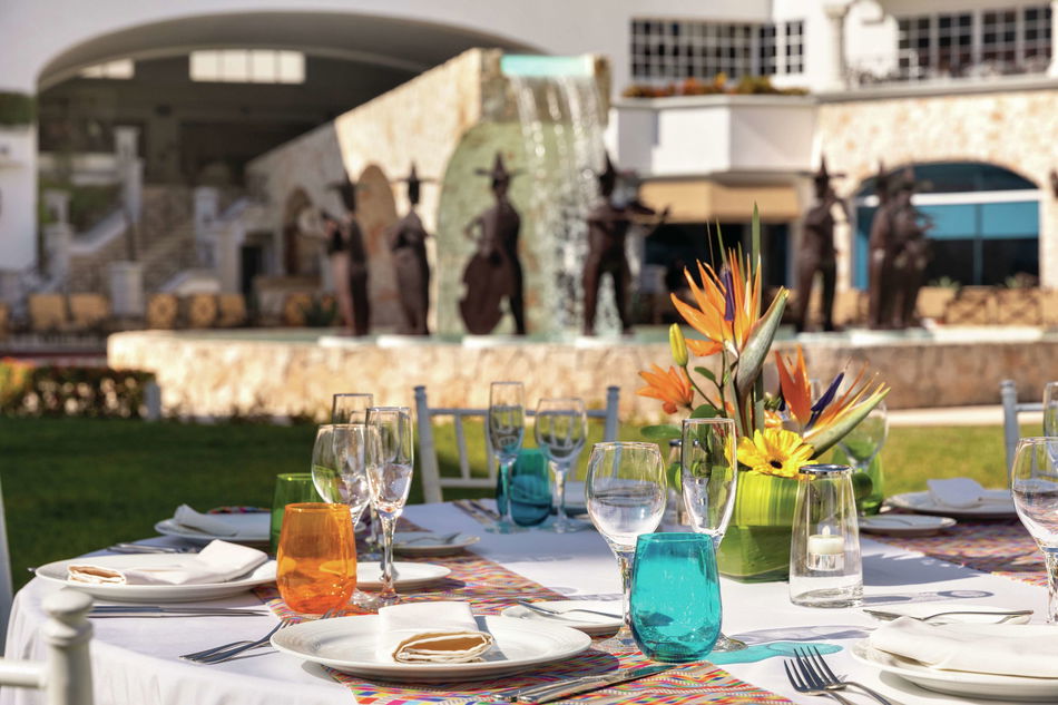 Hilton Playa del Carmen, an All-Inclusive Adult Only Resort Restaurant