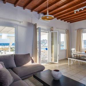 Sejur The Corfos Hills House vacanta Mykonos