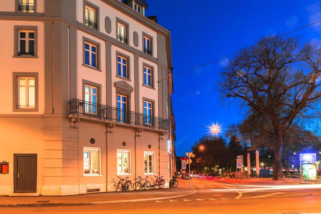Hotel Resslirytti