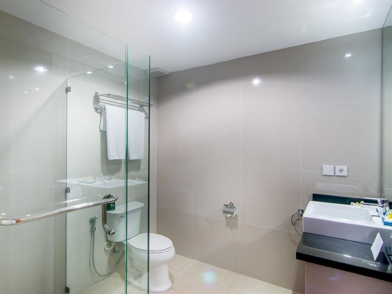 Seminyak Square Hotel