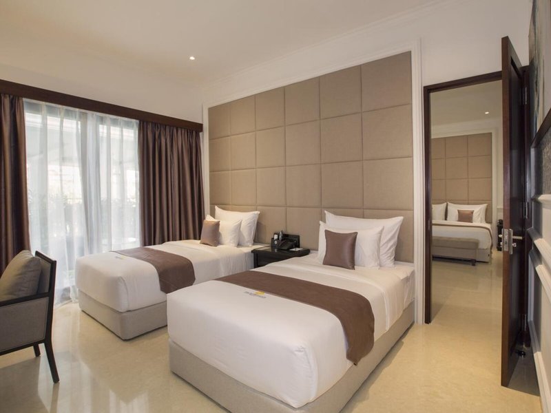 Grand Palace Hotel