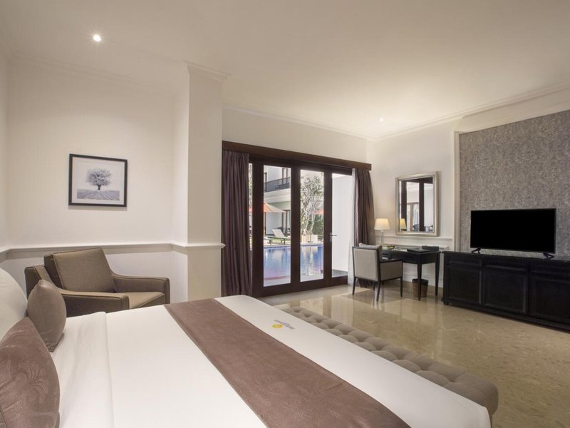 Grand Palace Hotel