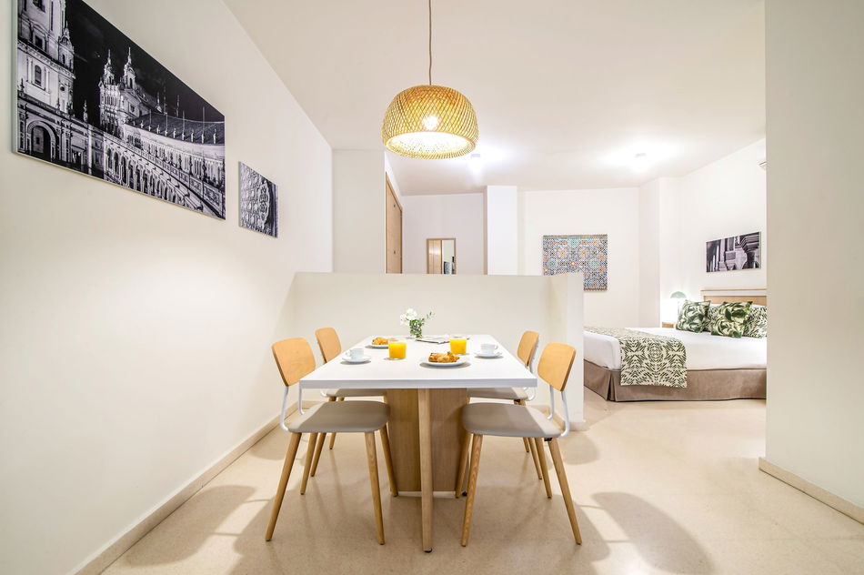 Pierre & Vacances Sevilla Room Example