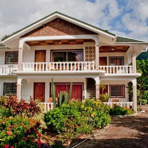 Hotel Villa De Roses cazare Beau Vallon