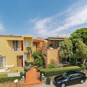 Hotel Elotia Hotel cazare Agioi Apostoloi