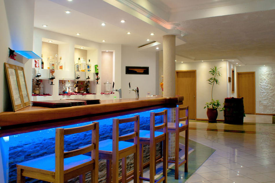 Seasense Boutique Hotel & Spa Bar