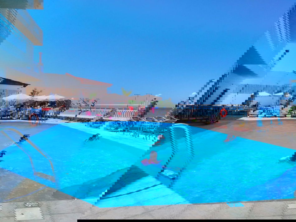 Almare Beach