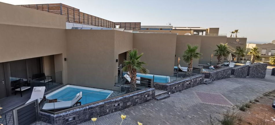 Villaggio (Adults Only)