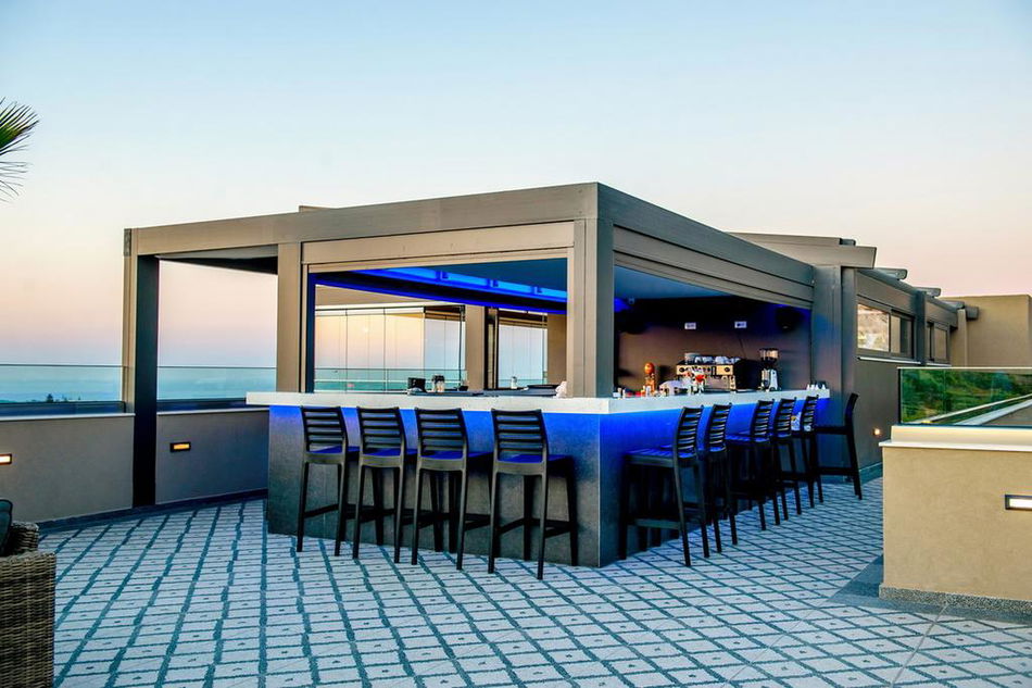 Villaggio (Adults Only)