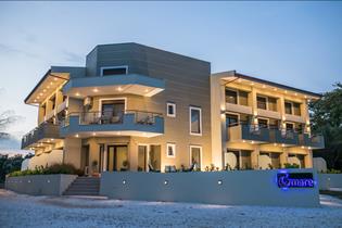 G Mare Studios & Apartments