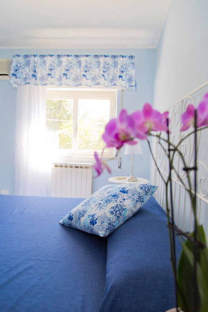 Villa Hibiscus - Casa Vacanze Giardini Naxos Taormina