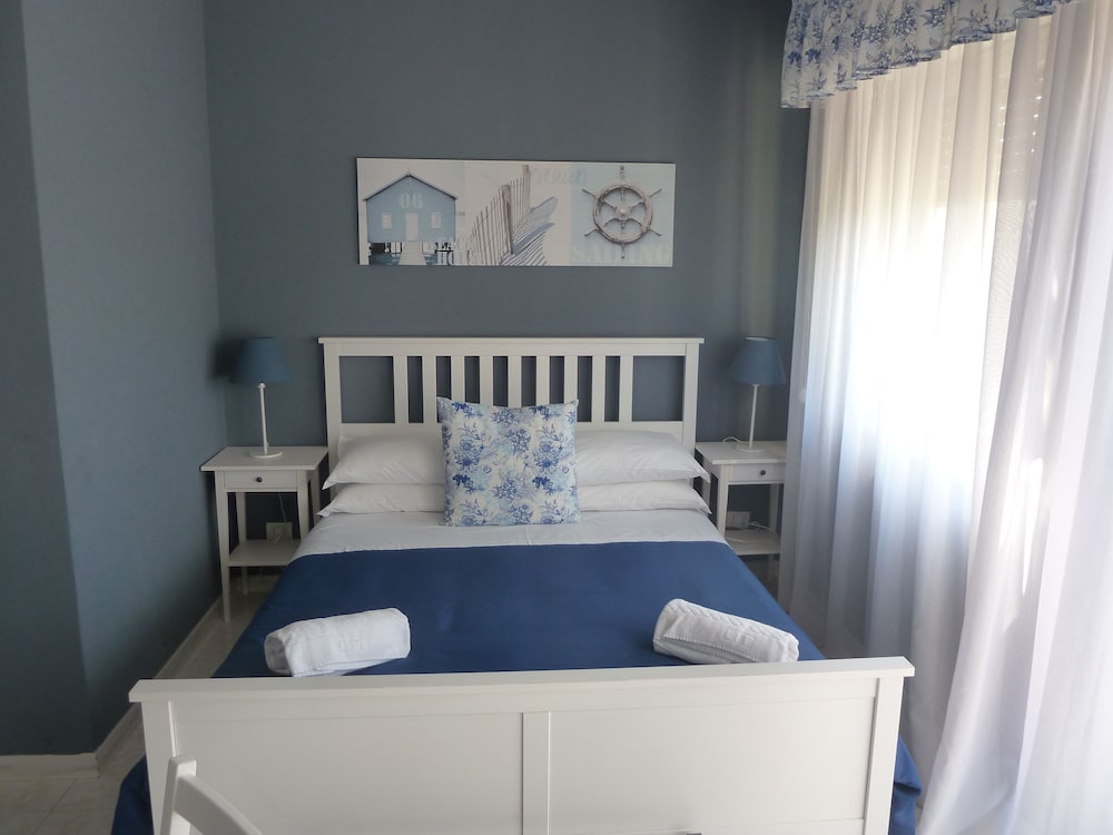 Villa Hibiscus - Casa Vacanze Giardini Naxos Taormina