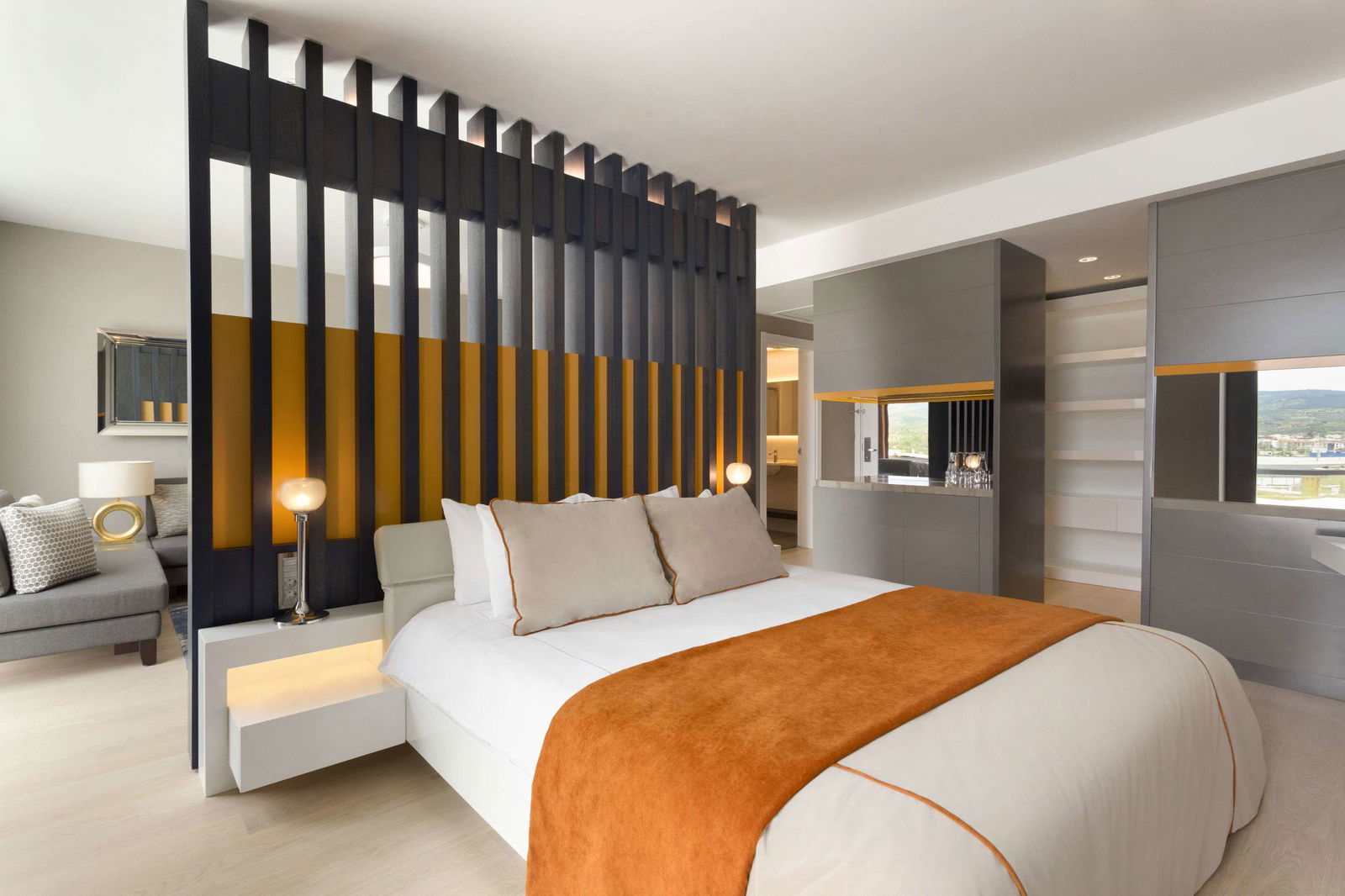 Ramada Hotel & Suites by Wyndham Izmir Kemalpasa Room Example
