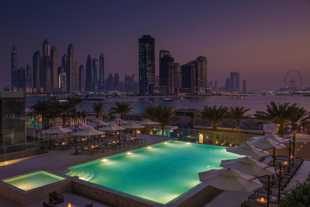 Radisson Beach Resort Palm Jumeirah