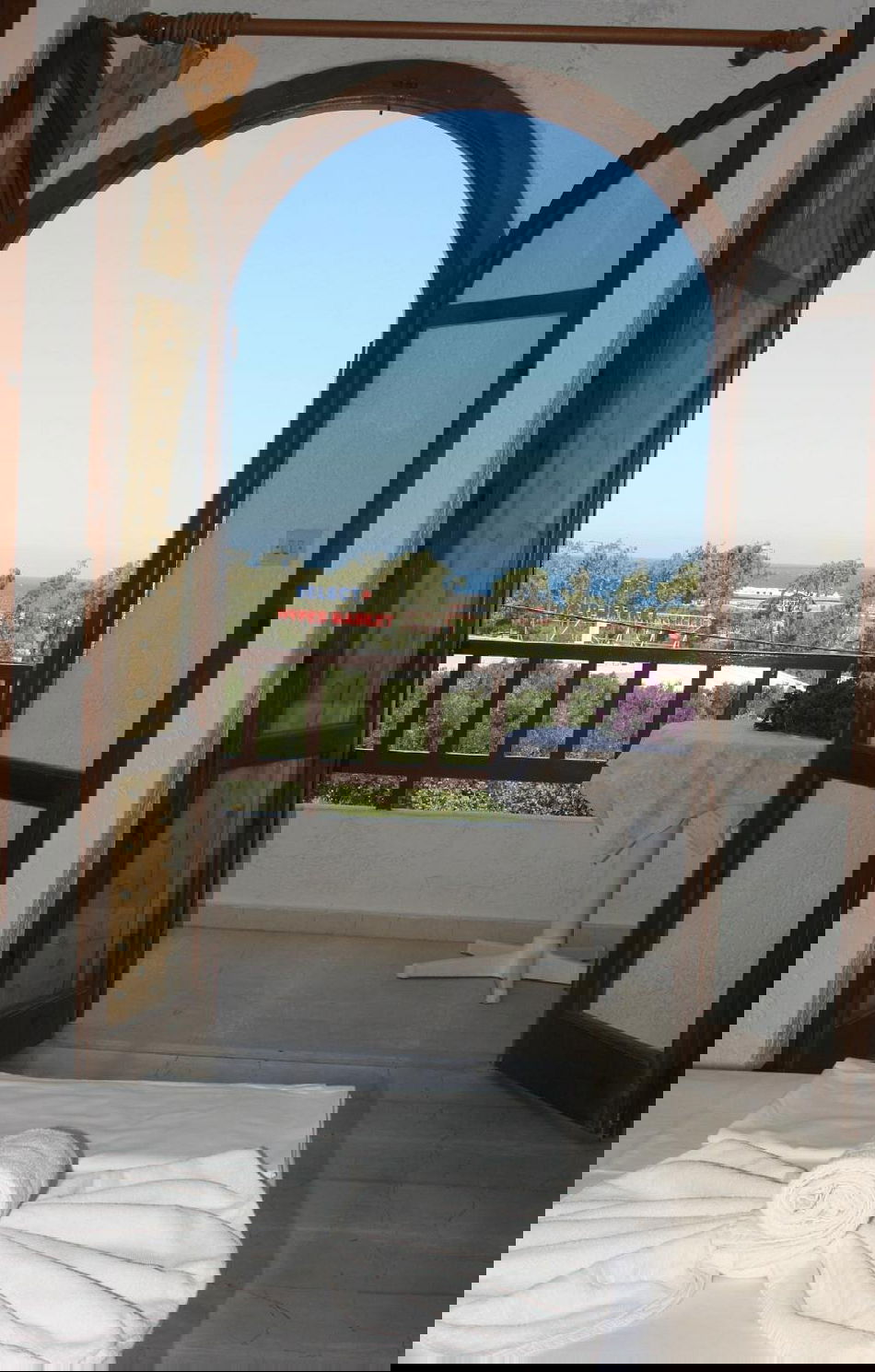 KRITS HOTEL