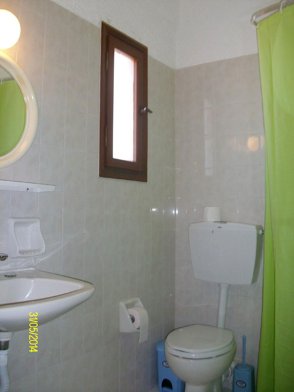 KRITS HOTEL