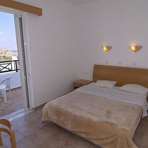 Hotel Lambis Studios cazare Lindos
