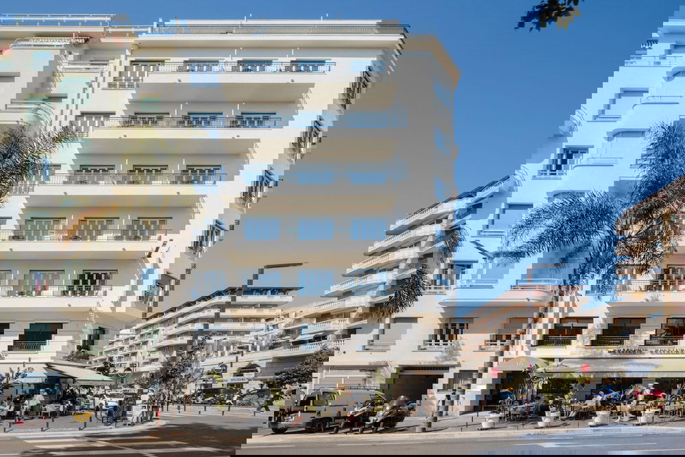 Hotel Yelo Promenade Powered By Sonder