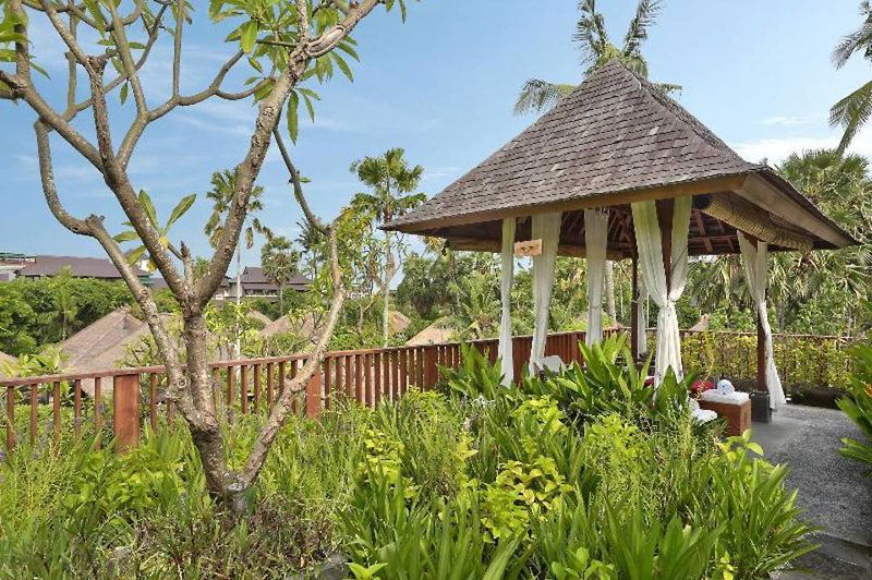 Legian Beach Hotel