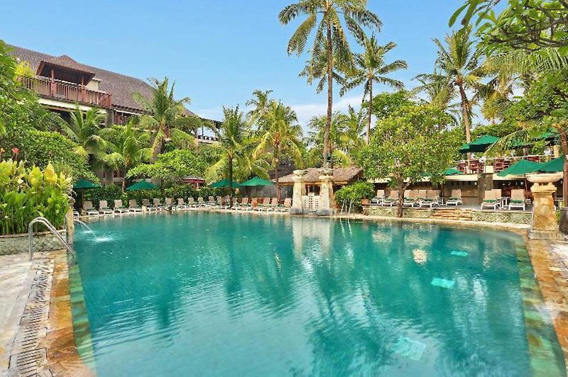 Legian Beach Hotel