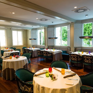 Hotel Aparthotel Monarque Sultán cazare Marbella
