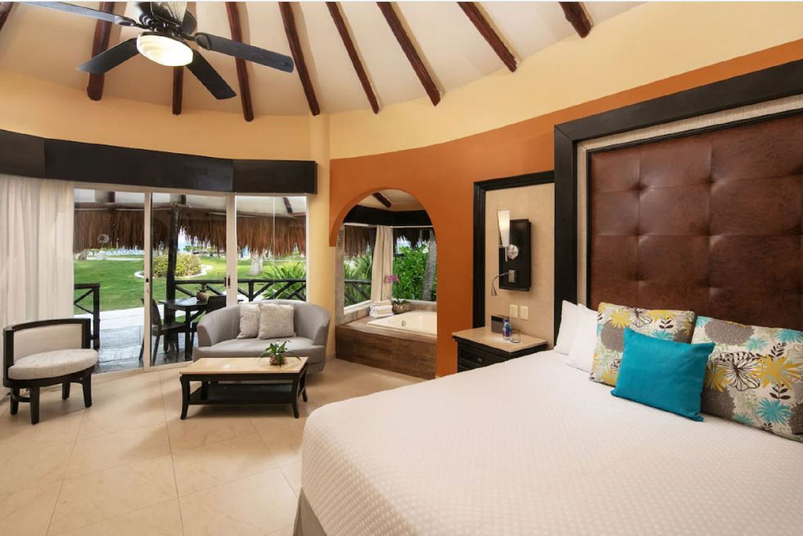 El Dorado Casitas Royale Room Example