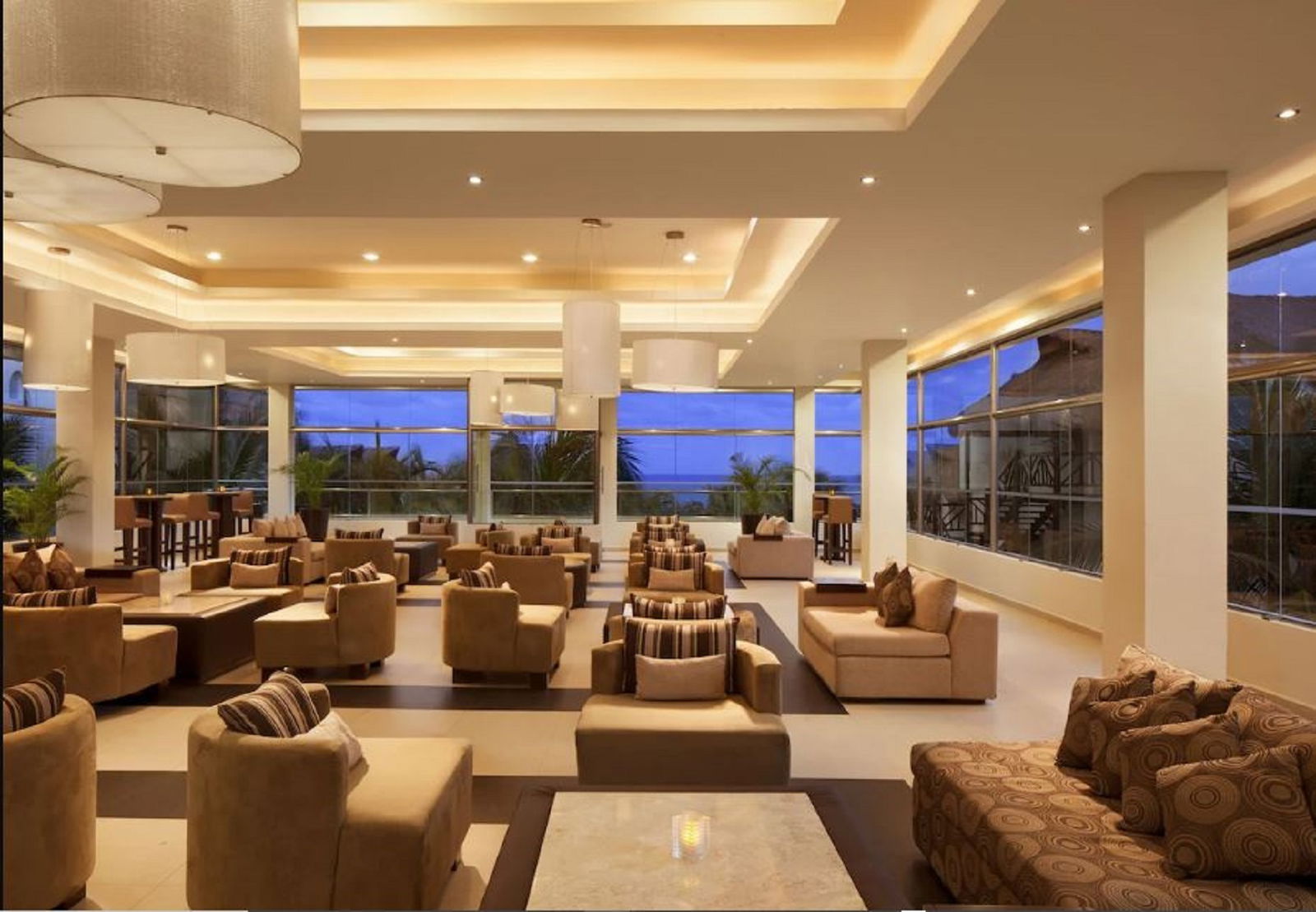 El Dorado Casitas Royale Lounge / Lobby