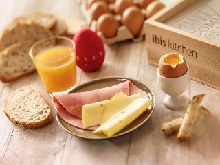 3047114-hotel-ibis-beauvais-aeroport.jpg