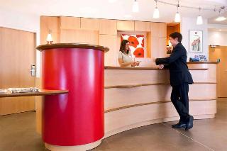 3047187-hotel-ibis-beauvais-aeroport.jpg