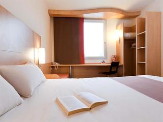 3047202-hotel-ibis-beauvais-aeroport.jpg