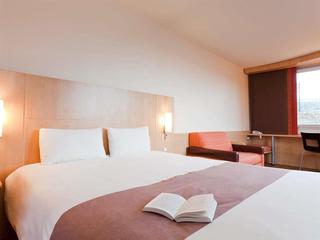 3047220-hotel-ibis-beauvais-aeroport.jpg