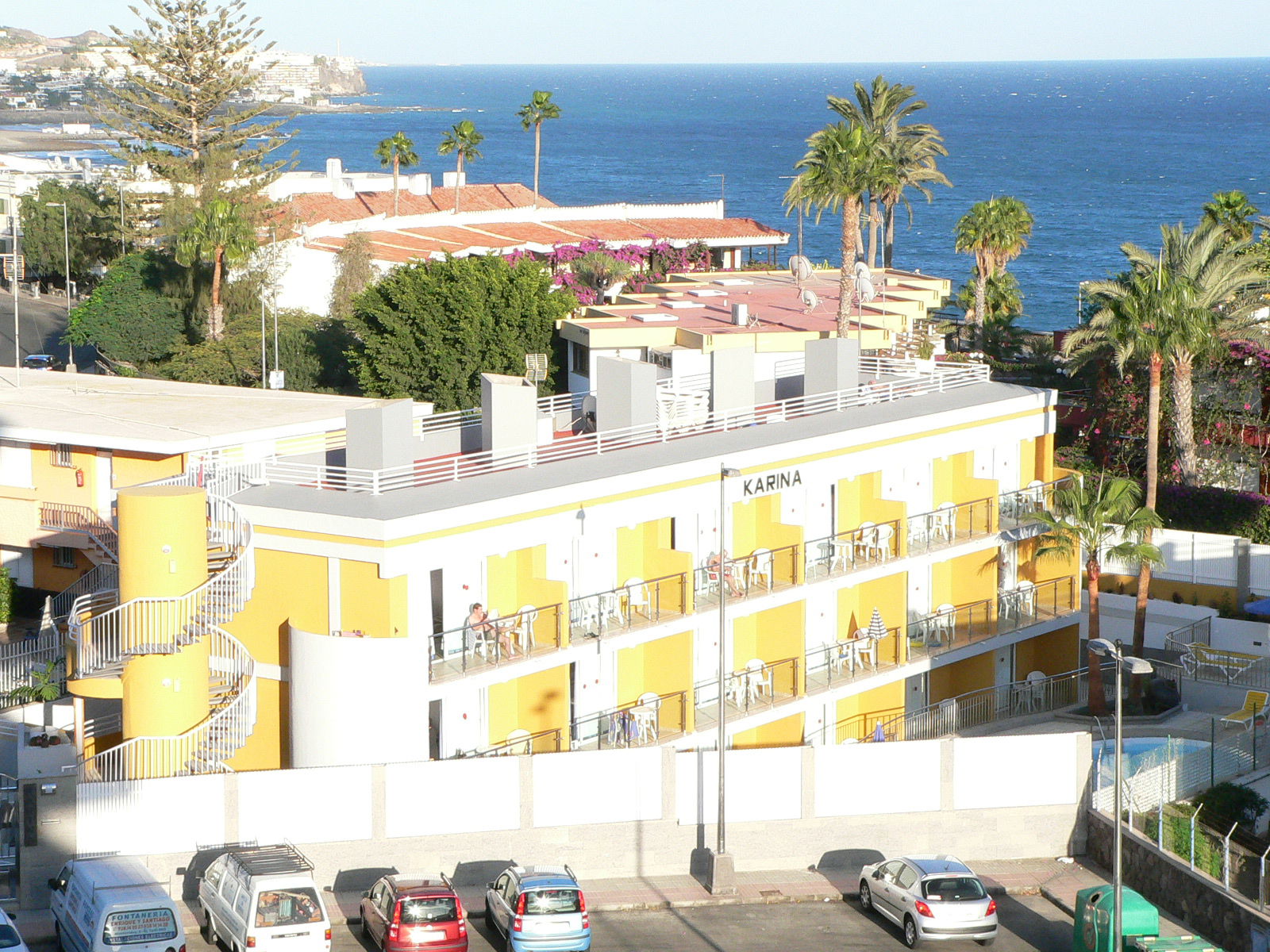 Hotel Apartamentos Karina