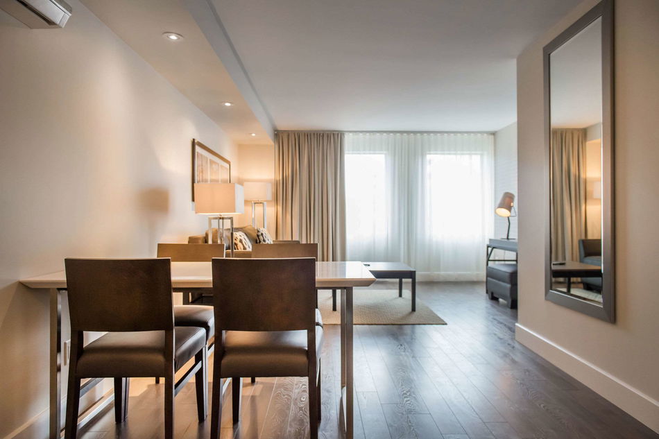Les Suites Victoria, Ascend Hotel Collection Room Example