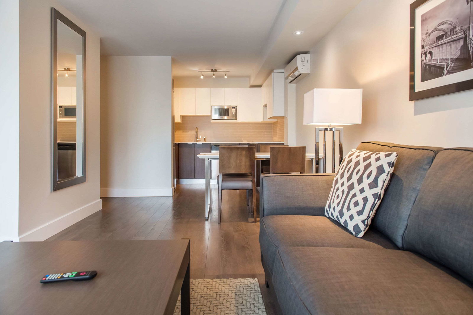 Les Suites Victoria, Ascend Hotel Collection Room Example
