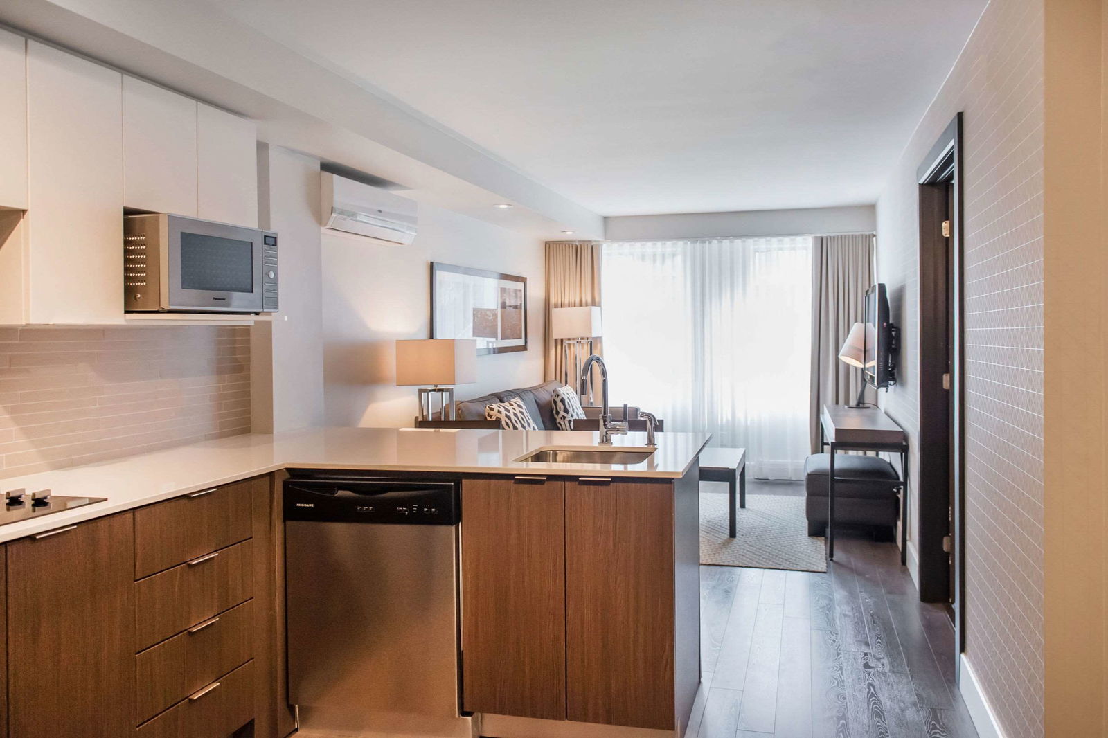 Les Suites Victoria, Ascend Hotel Collection Room Example
