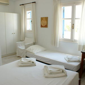 Sejur Hotel Blue Bay Villas vacanta Insula Santorini