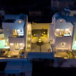 Hotel White Harmony Suites cazare Insula Santorini