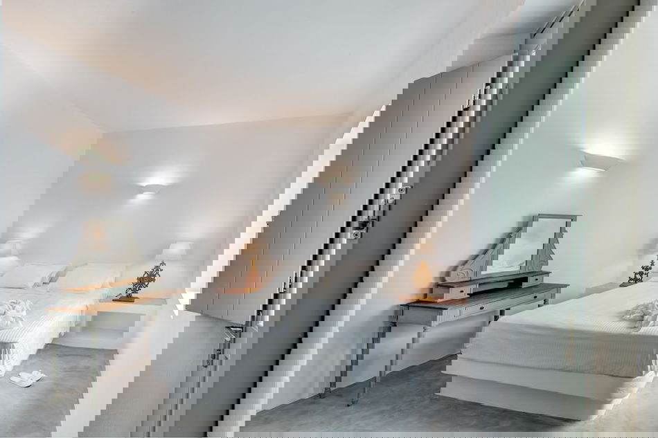 2c853f85_z