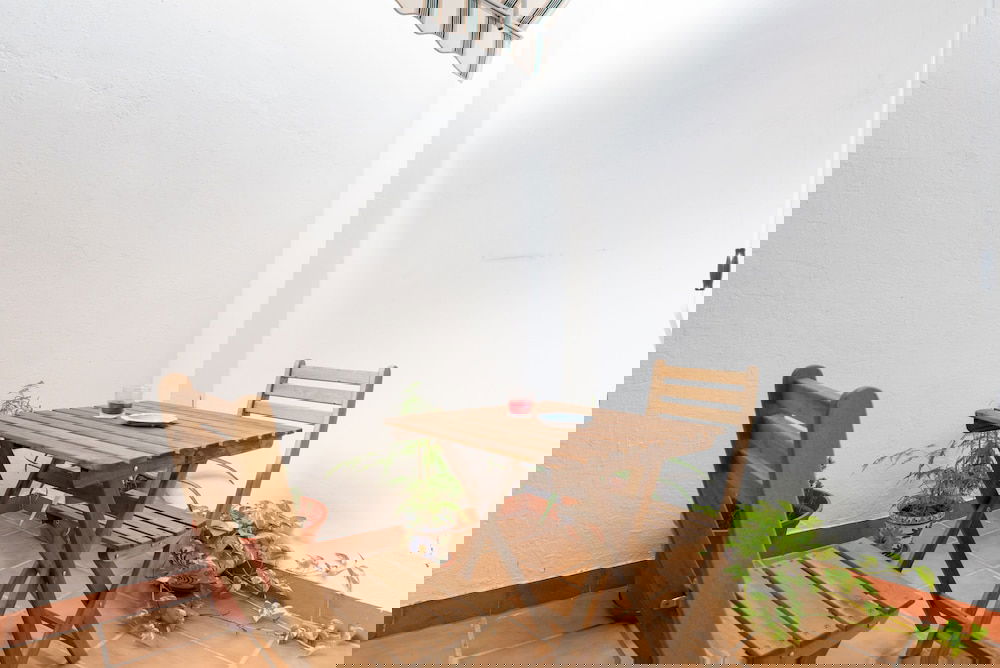 Hotel Rafaela Guest House