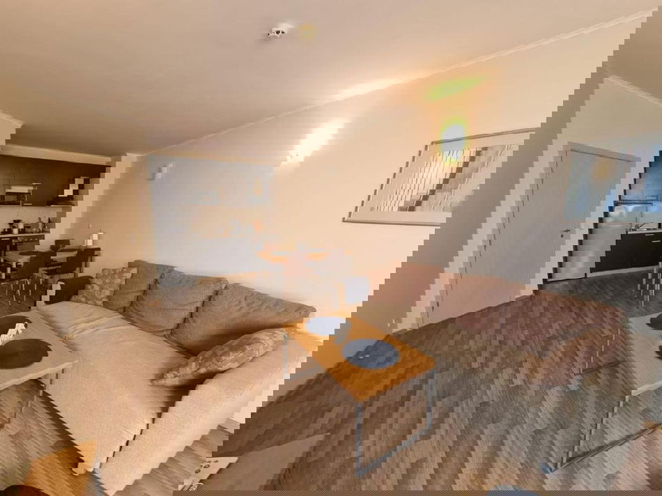 cbc8ad6f02d1a156dbd5a8e7cffa7ededb86986d