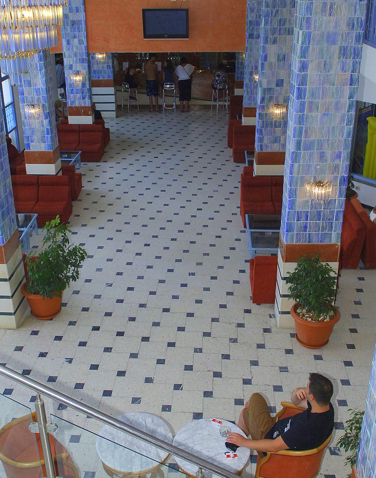 Kaiser Lounge / Lobby