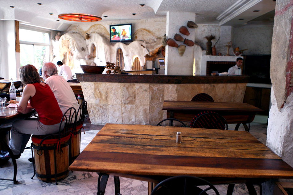Kaiser Bar