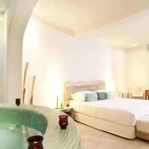 Hotel Allure Suites cazare Insula Santorini