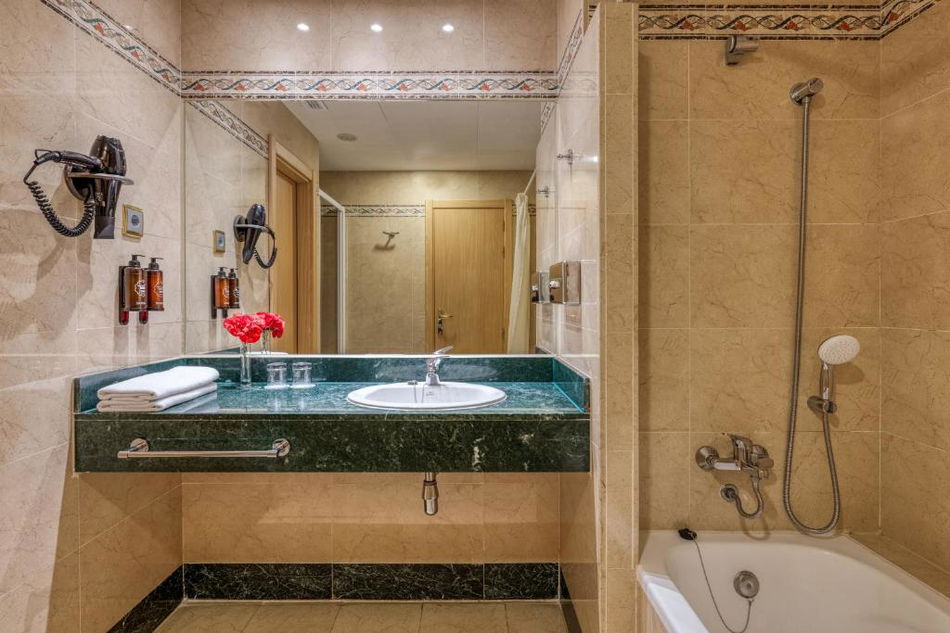 PLAYACARTAYA SPA HOTEL