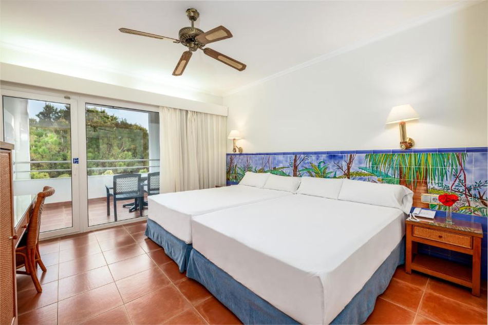 PLAYACARTAYA SPA HOTEL