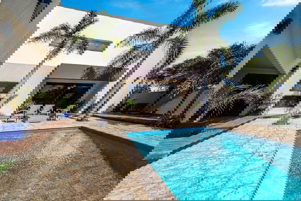 Spectacular Designer Villa 5 Star Luxury 6 Bedroom New!